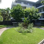 2 Bedroom Near