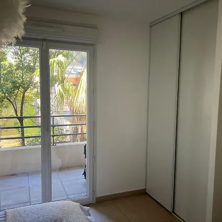 2 Bedroom Near Mandelieu